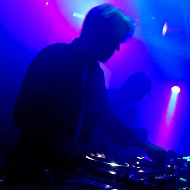 ELdEL DJ at Club Madchester 2011.jpg