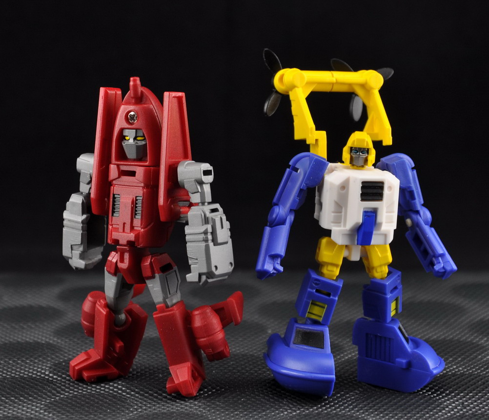 Hover & Bomber in robot modes