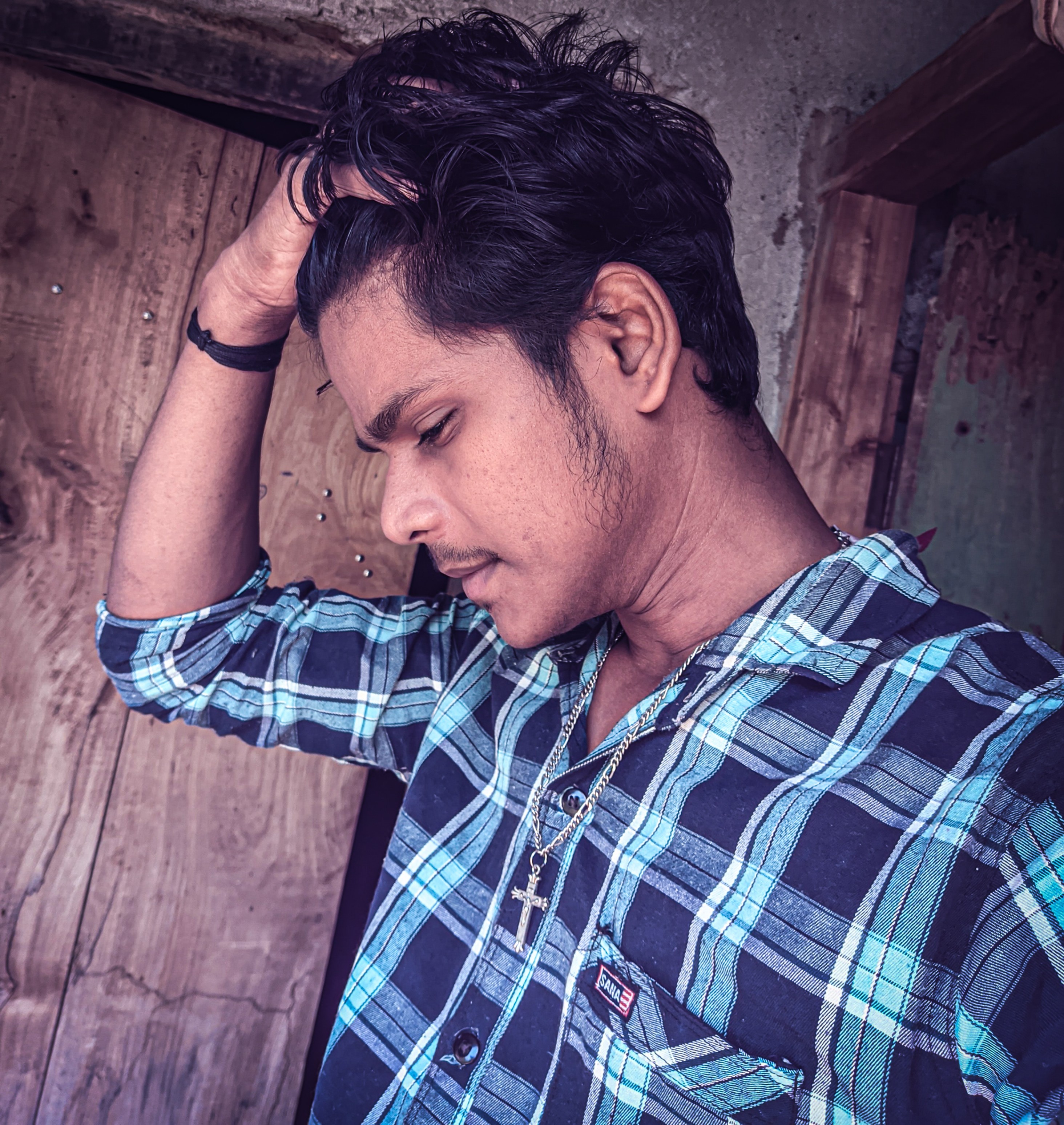 Selfie Poses Of Mangu Kumar Sahoo • Normal HD 7.jpg