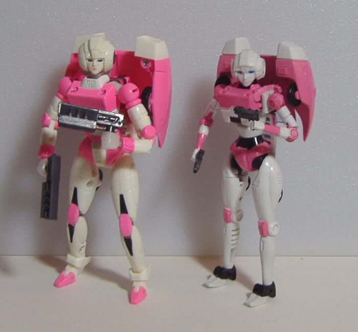 iGear's Delicate Warrior and Impossible Toys Valkyrie