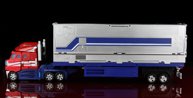 Henkei Convoy with the FansProject G3 Trailer in vehicle mode