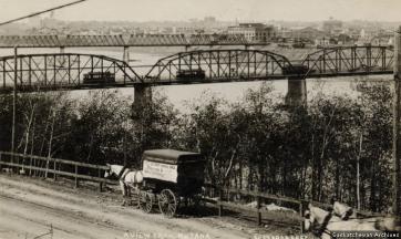 Saskatoon's streetcars initially crossed the South Saskatchewan River over the Victoria Bridge.jpg