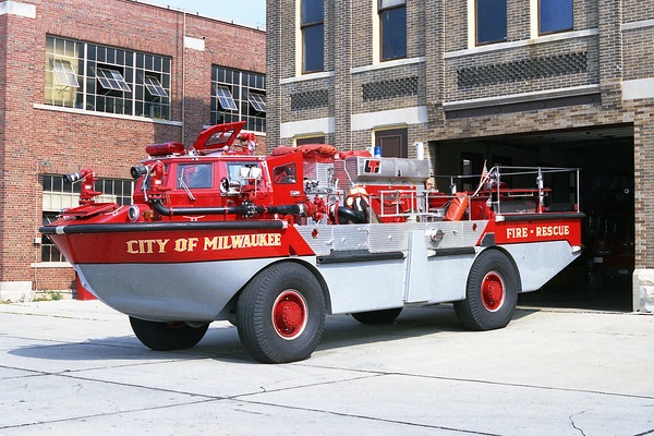Milwaukee tried employing a giant amphibious truck as its fireboat, from 1984 to 1993.jpg